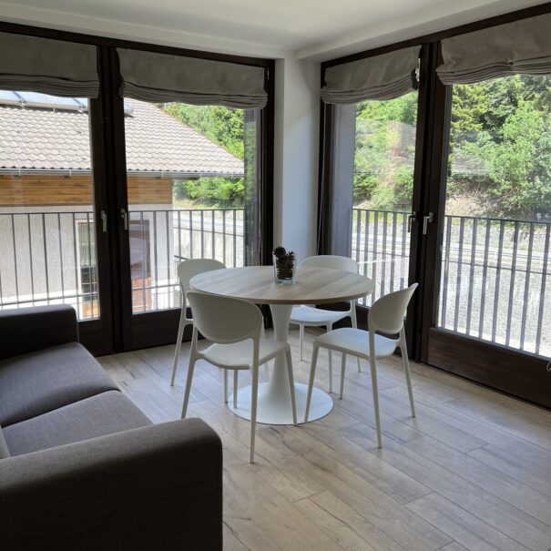 Ride & Snow Bormio Living Room